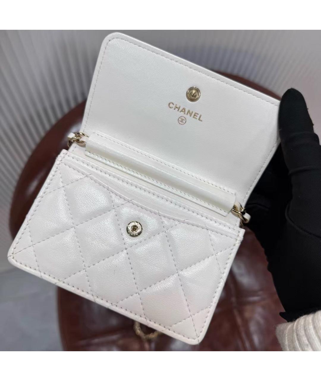 CHANEL Белая кожаная сумка через плечо, фото 7