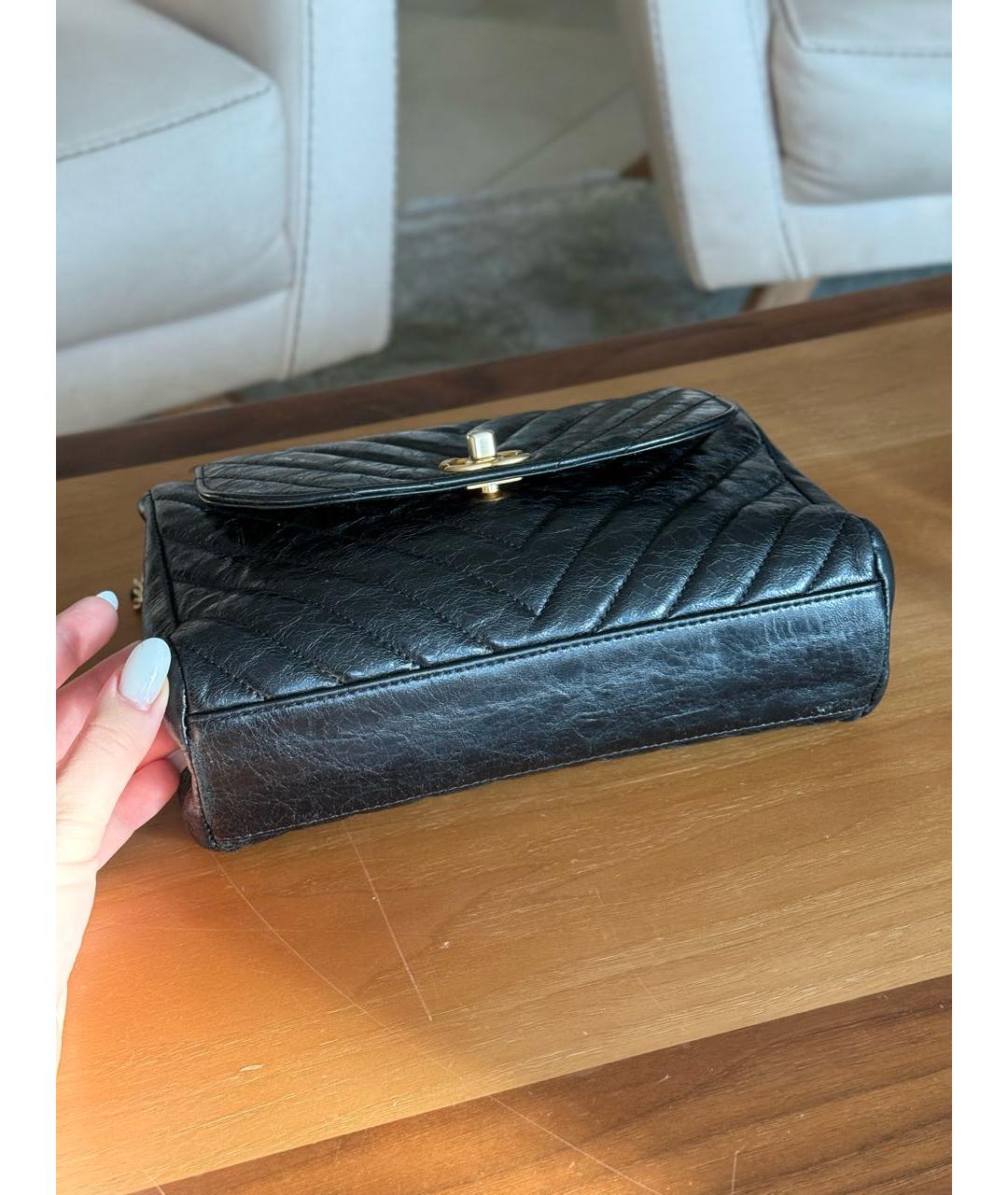 CHANEL Черная кожаная сумка через плечо, фото 7