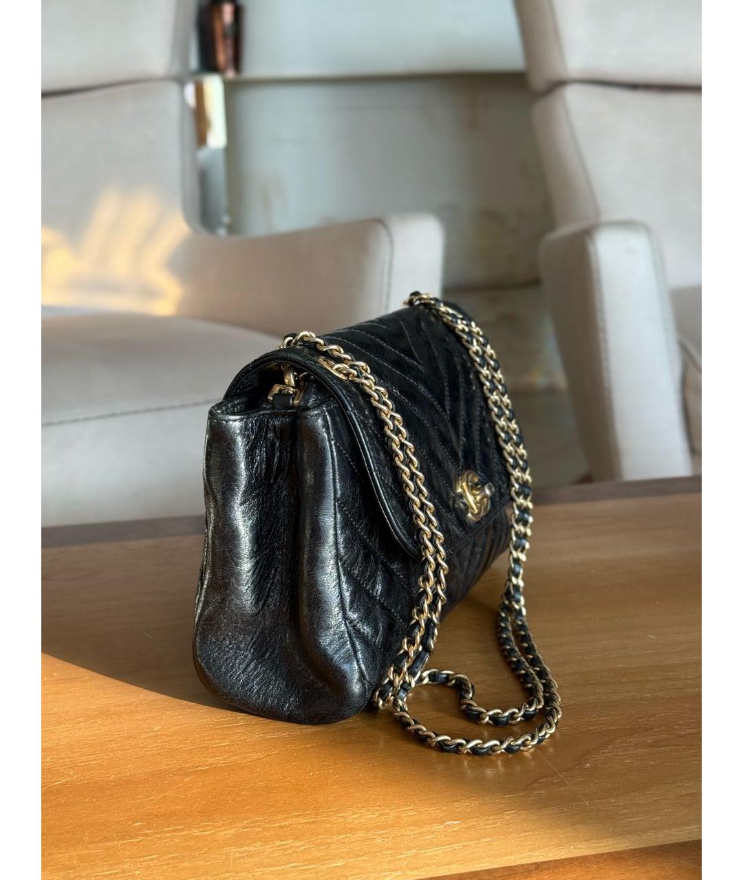 CHANEL Черная кожаная сумка через плечо, фото 4