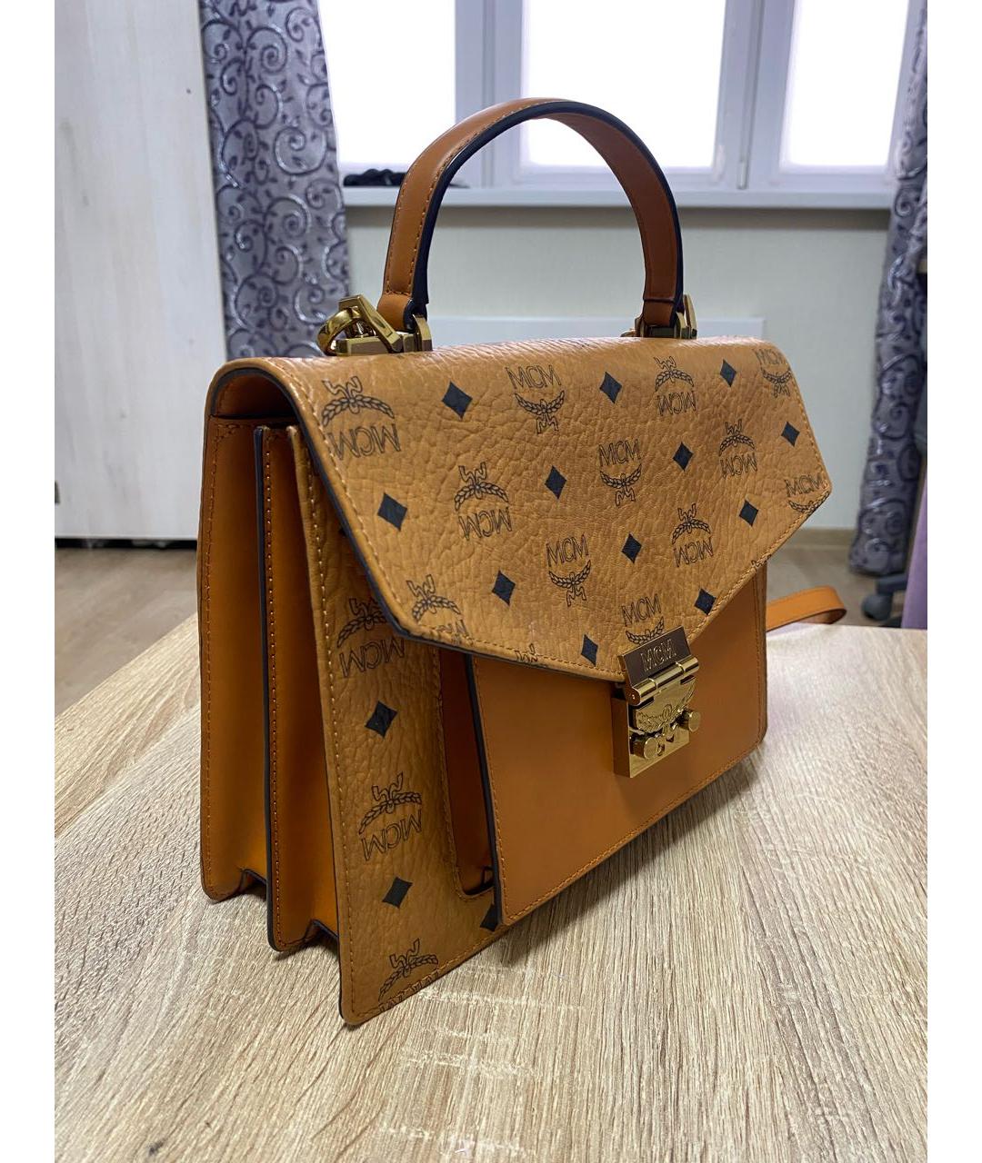 MCM Оранжевая кожаная сумка с короткими ручками, фото 6
