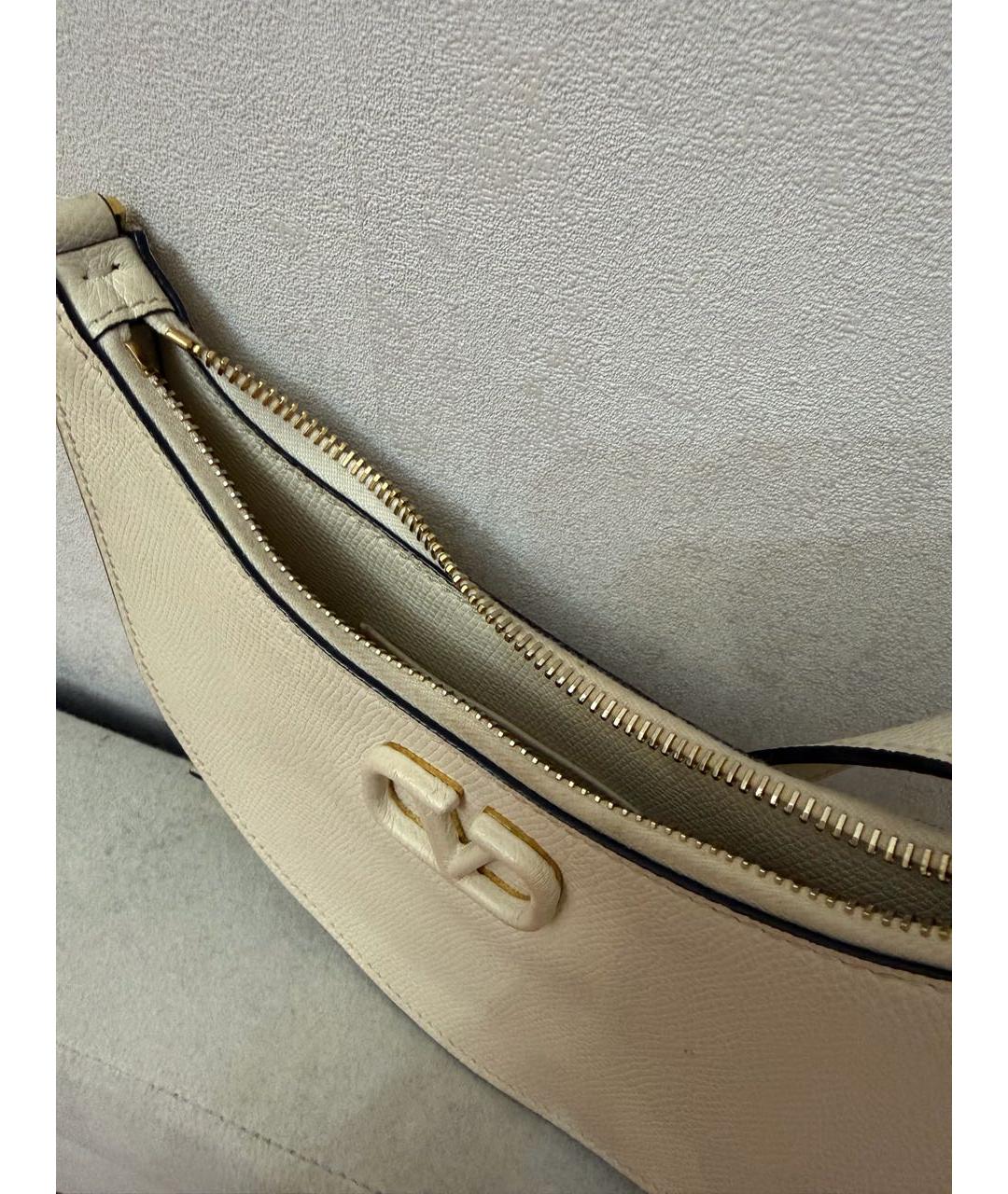 VALENTINO Бежевая кожаная сумка через плечо, фото 4