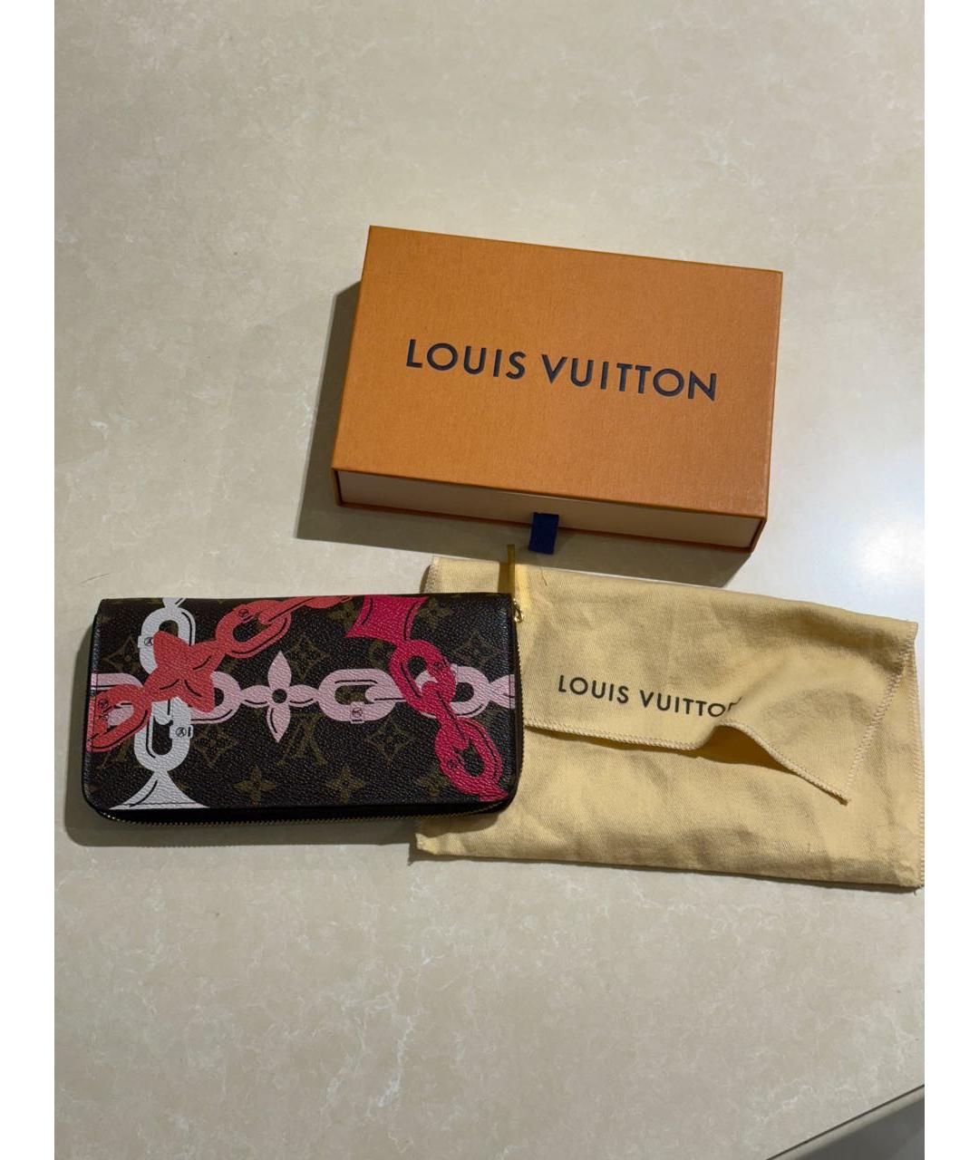 LOUIS VUITTON Коричневый кошелек, фото 8