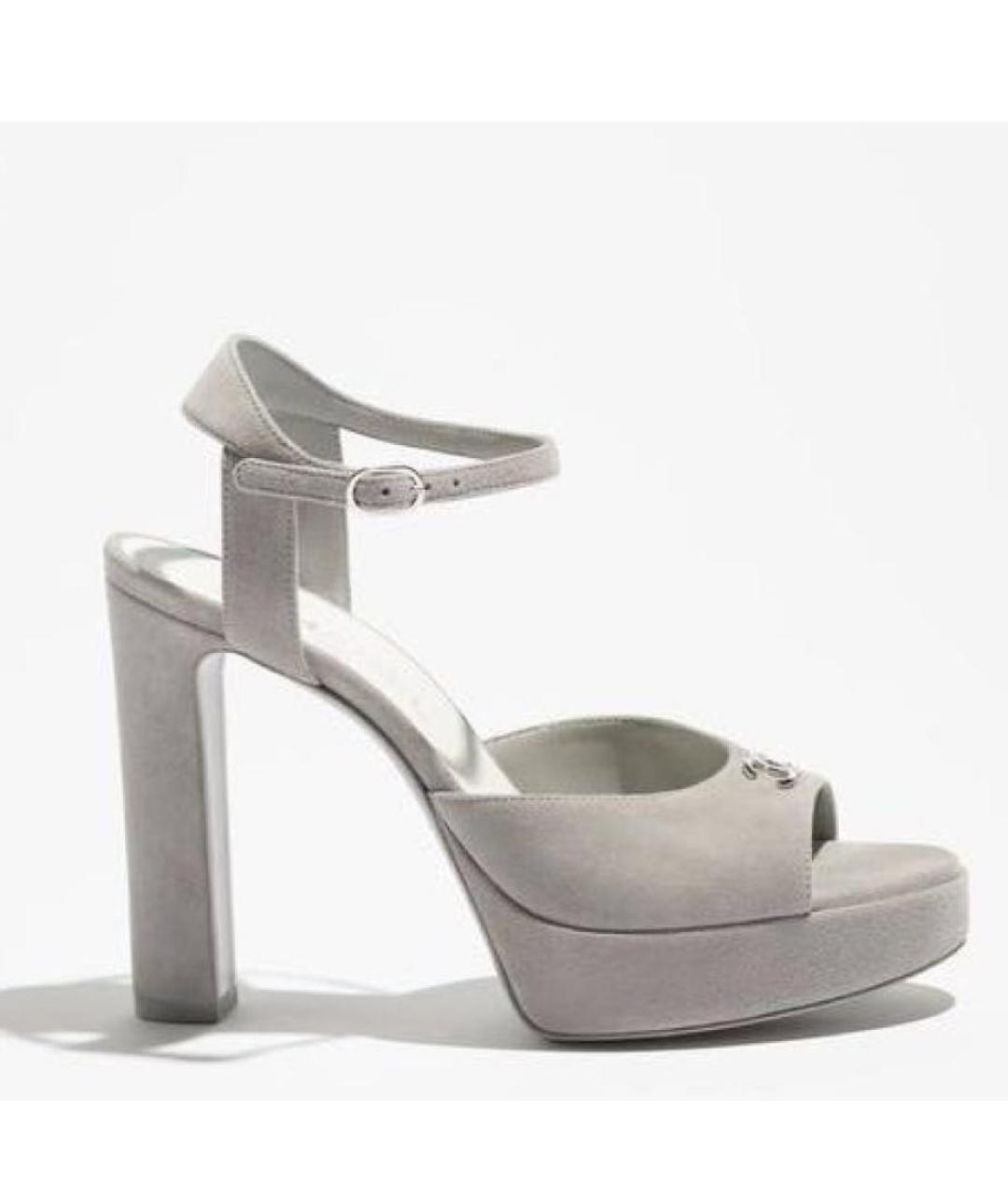 CHANEL Серые босоножки, фото 2