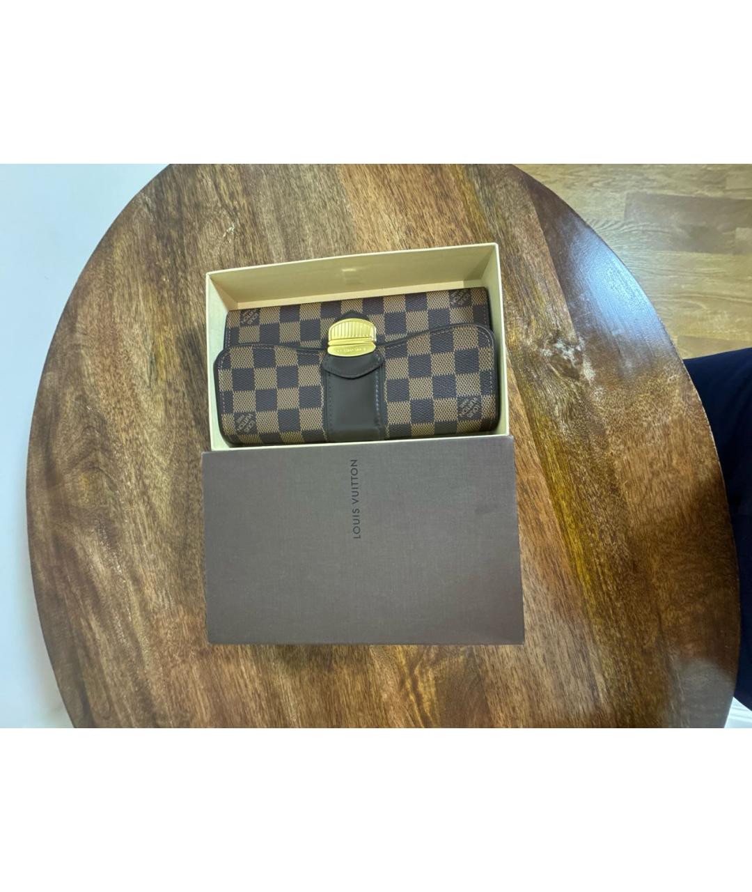 LOUIS VUITTON Коричневый кошелек, фото 7