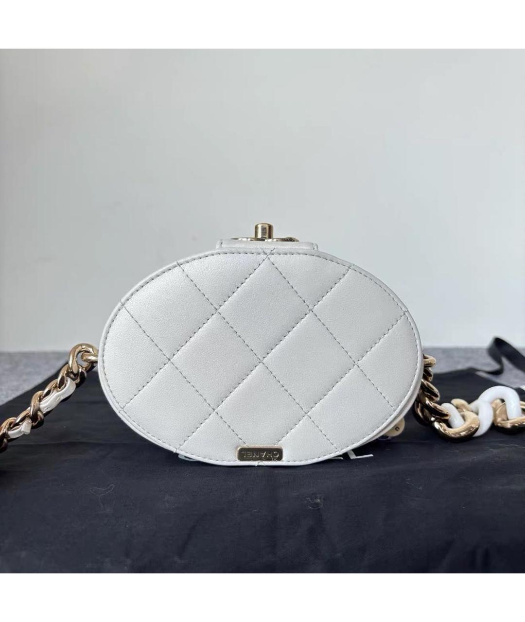 CHANEL Белая кожаная сумка через плечо, фото 5