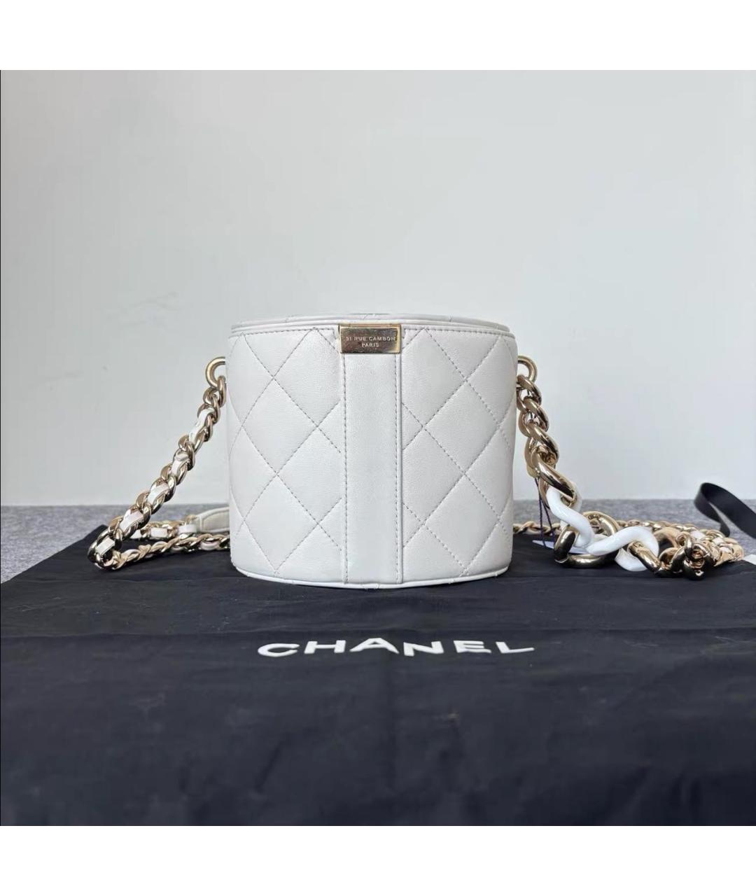 CHANEL Белая кожаная сумка через плечо, фото 2