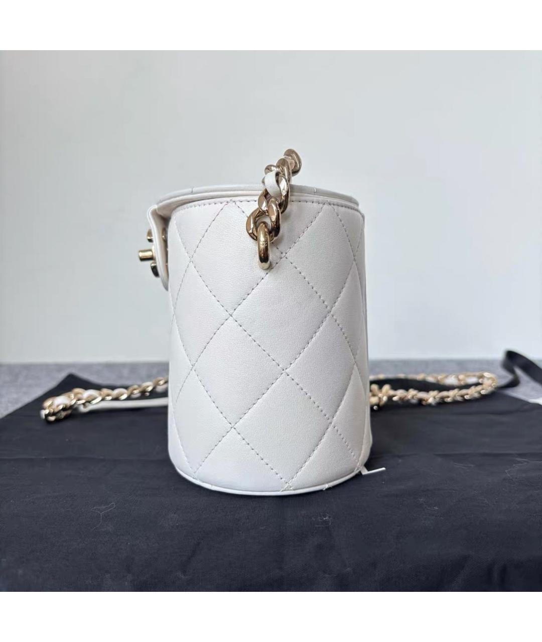 CHANEL Белая кожаная сумка через плечо, фото 3