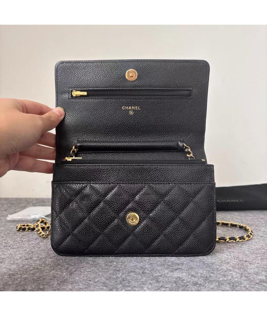 CHANEL Черная кожаная сумка через плечо, фото 7