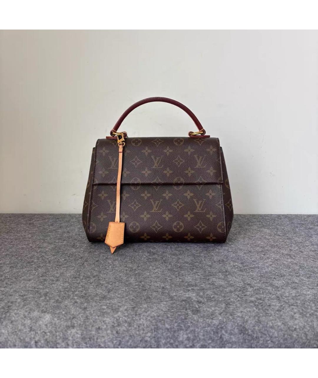 LOUIS VUITTON Коричневая кожаная сумка через плечо, фото 9