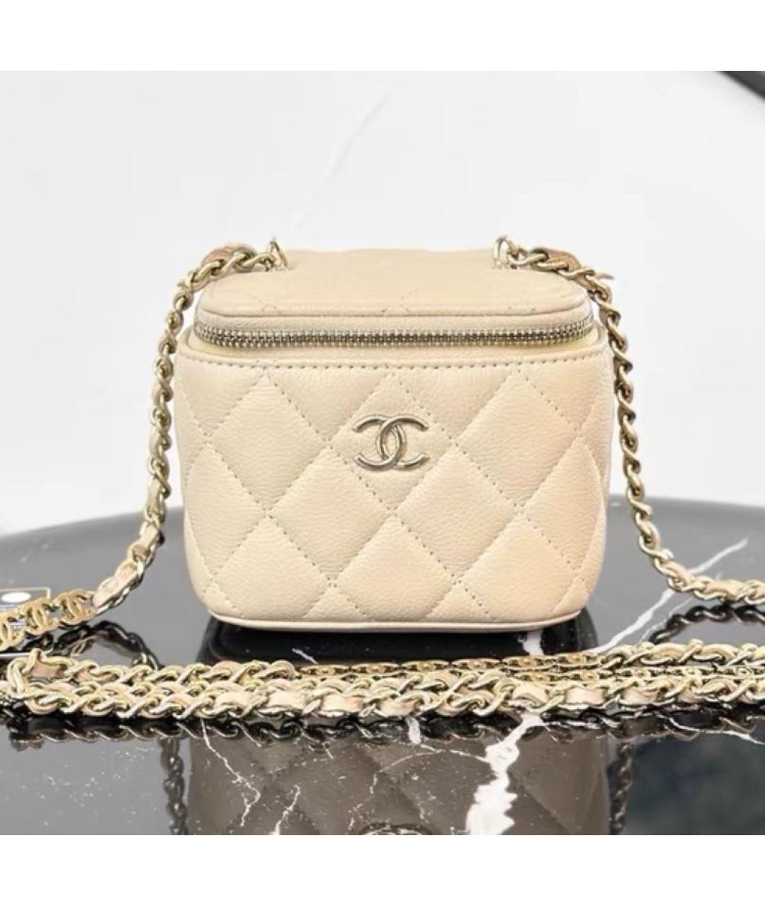 CHANEL Бежевая кожаная сумка через плечо, фото 5