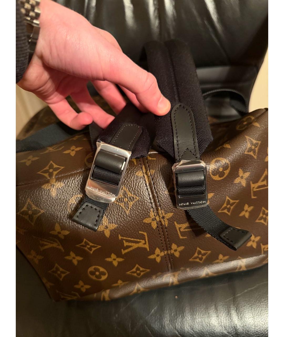 LOUIS VUITTON Коричневый кожаный рюкзак, фото 5