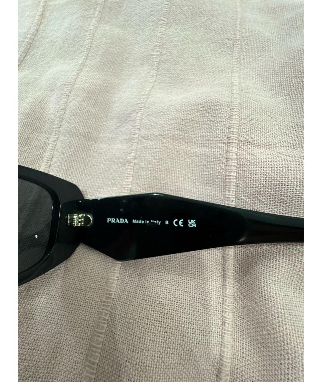 PRADA Черные пластиковые солнцезащитные очки, фото 6