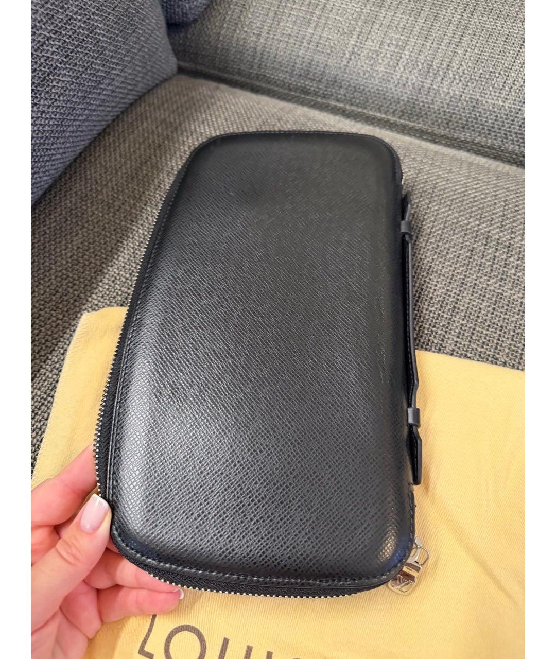 LOUIS VUITTON Черный кошелек из искусственной кожи, фото 2