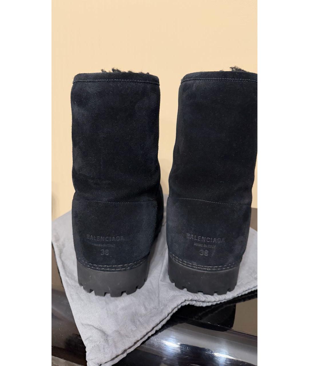 BALENCIAGA Черные замшевые полусапоги, фото 4