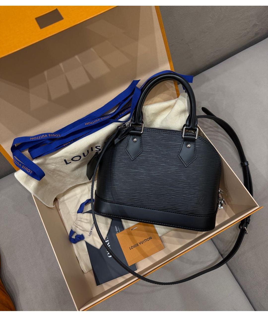 LOUIS VUITTON Черная кожаная сумка с короткими ручками, фото 2