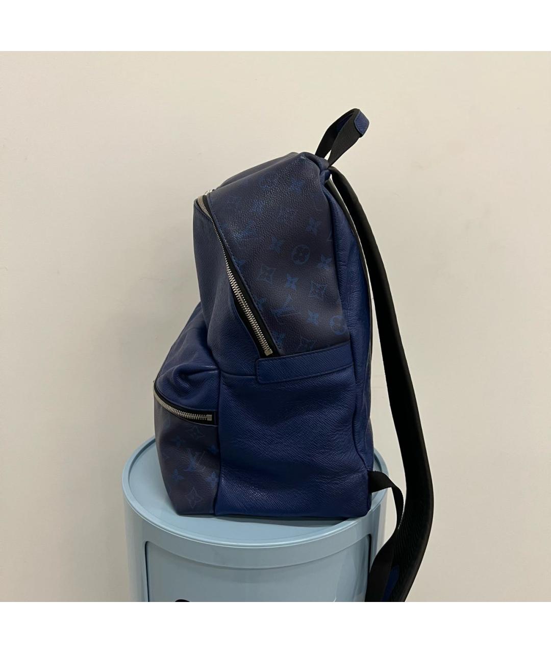 LOUIS VUITTON Темно-синий кожаный рюкзак, фото 5