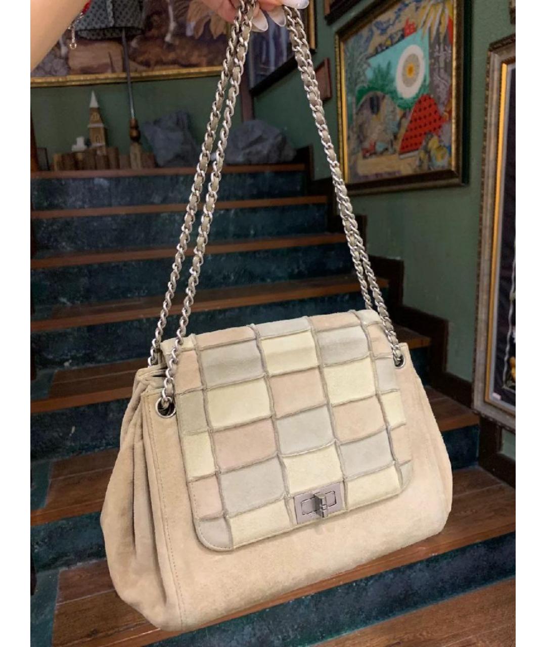 CHANEL Бежевая замшевая сумка тоут, фото 2