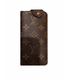 LOUIS VUITTON Обложка/футляр