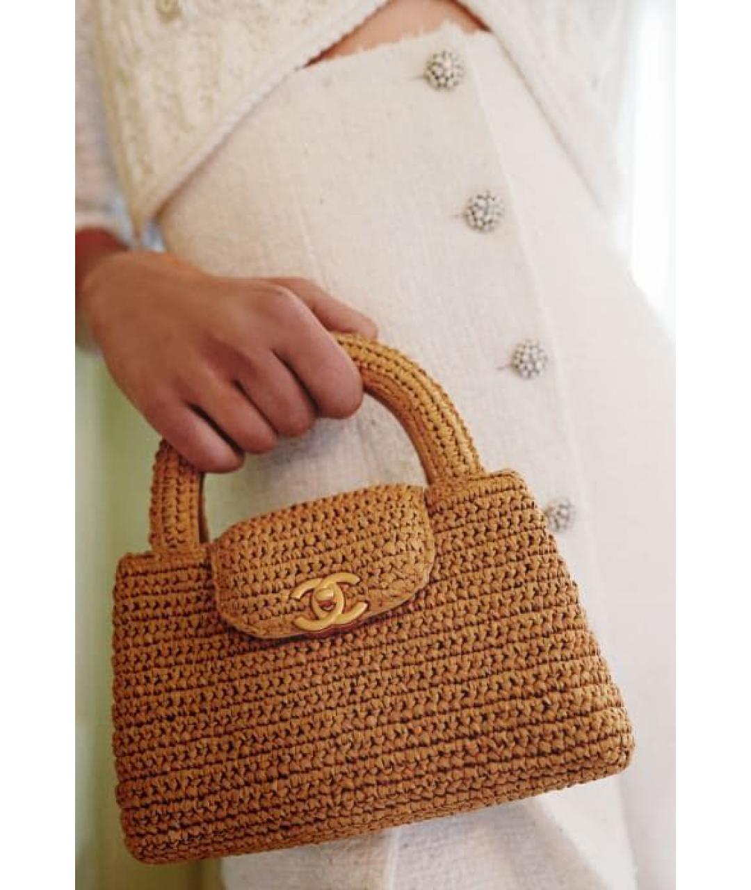 CHANEL Бежевая пелетеная сумка с короткими ручками, фото 3