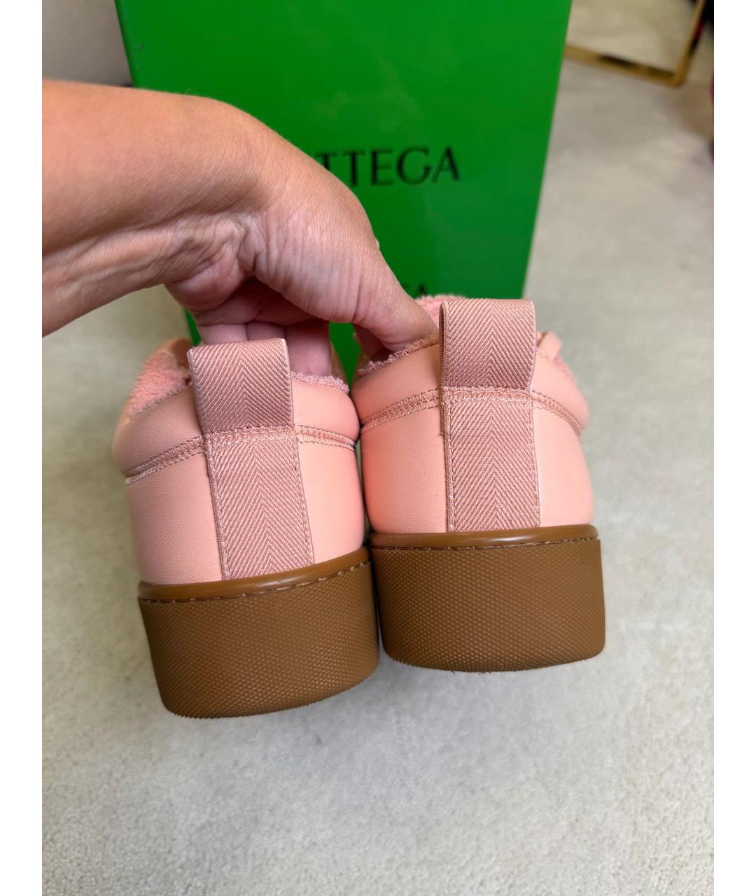 BOTTEGA VENETA Розовые кожаные кроссовки, фото 4