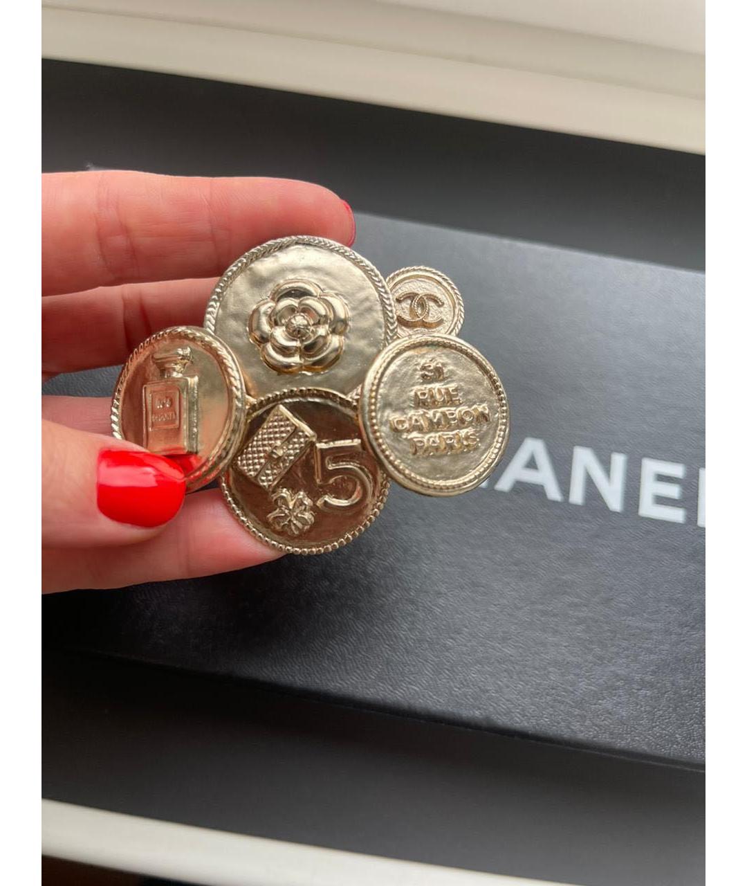 CHANEL Золотая металлическая булавка / брошь, фото 5
