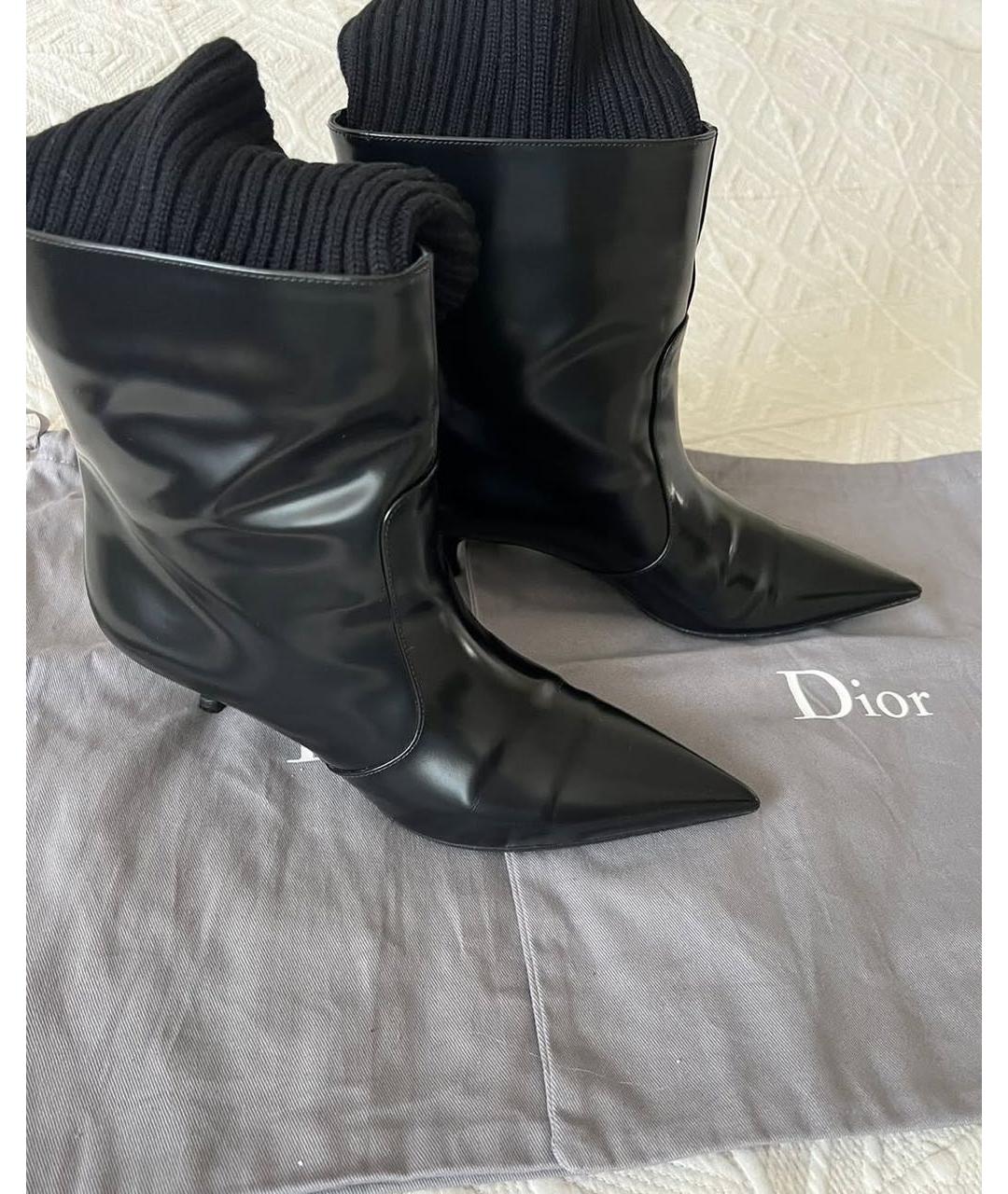 CHRISTIAN DIOR Черные ботильоны из лакированной кожи, фото 3