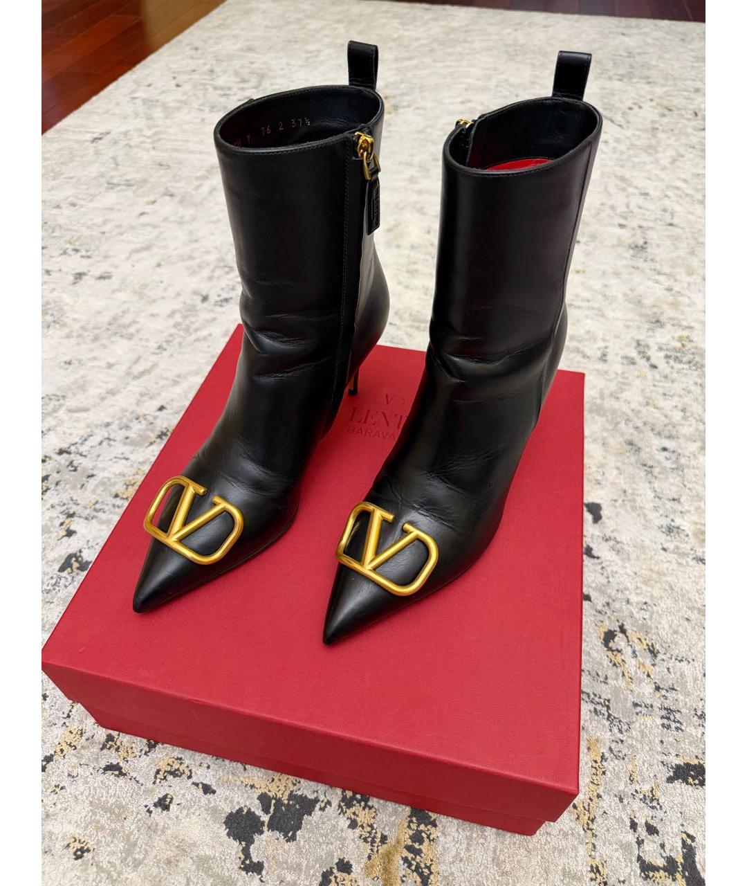 VALENTINO Черные кожаные ботильоны, фото 2