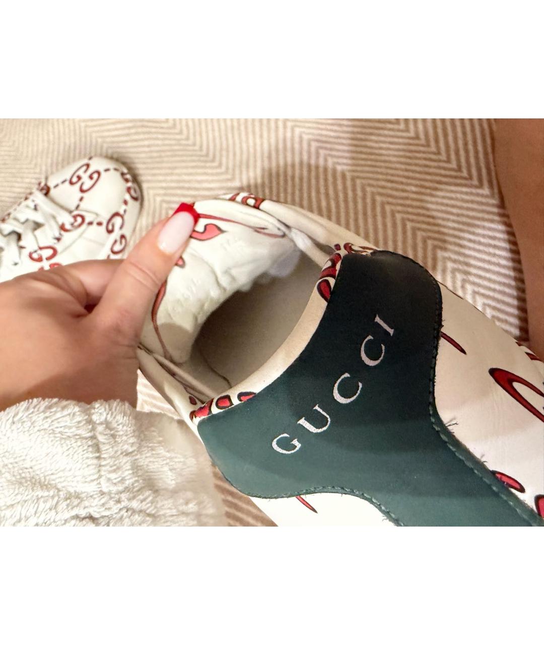 GUCCI Белые кожаные низкие кроссовки / кеды, фото 4