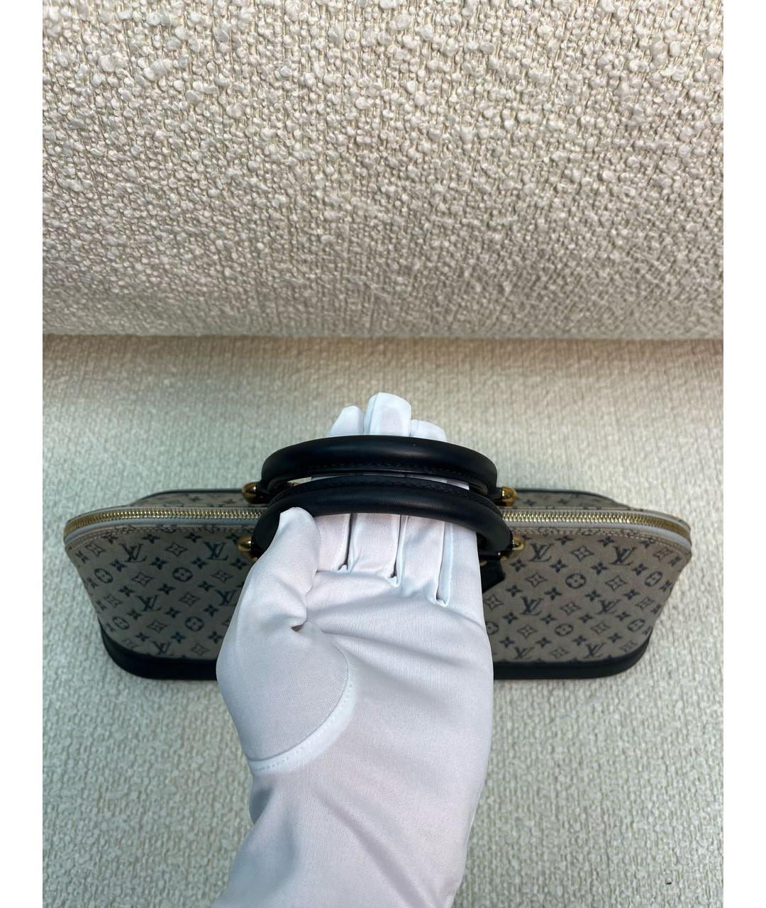 LOUIS VUITTON Бежевая сумка с короткими ручками, фото 8
