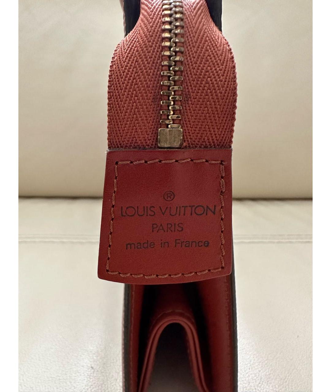 LOUIS VUITTON Красная кожаная барсетка, фото 4