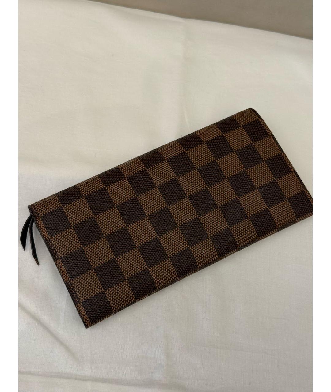 LOUIS VUITTON Коричневый кожаный кошелек, фото 3