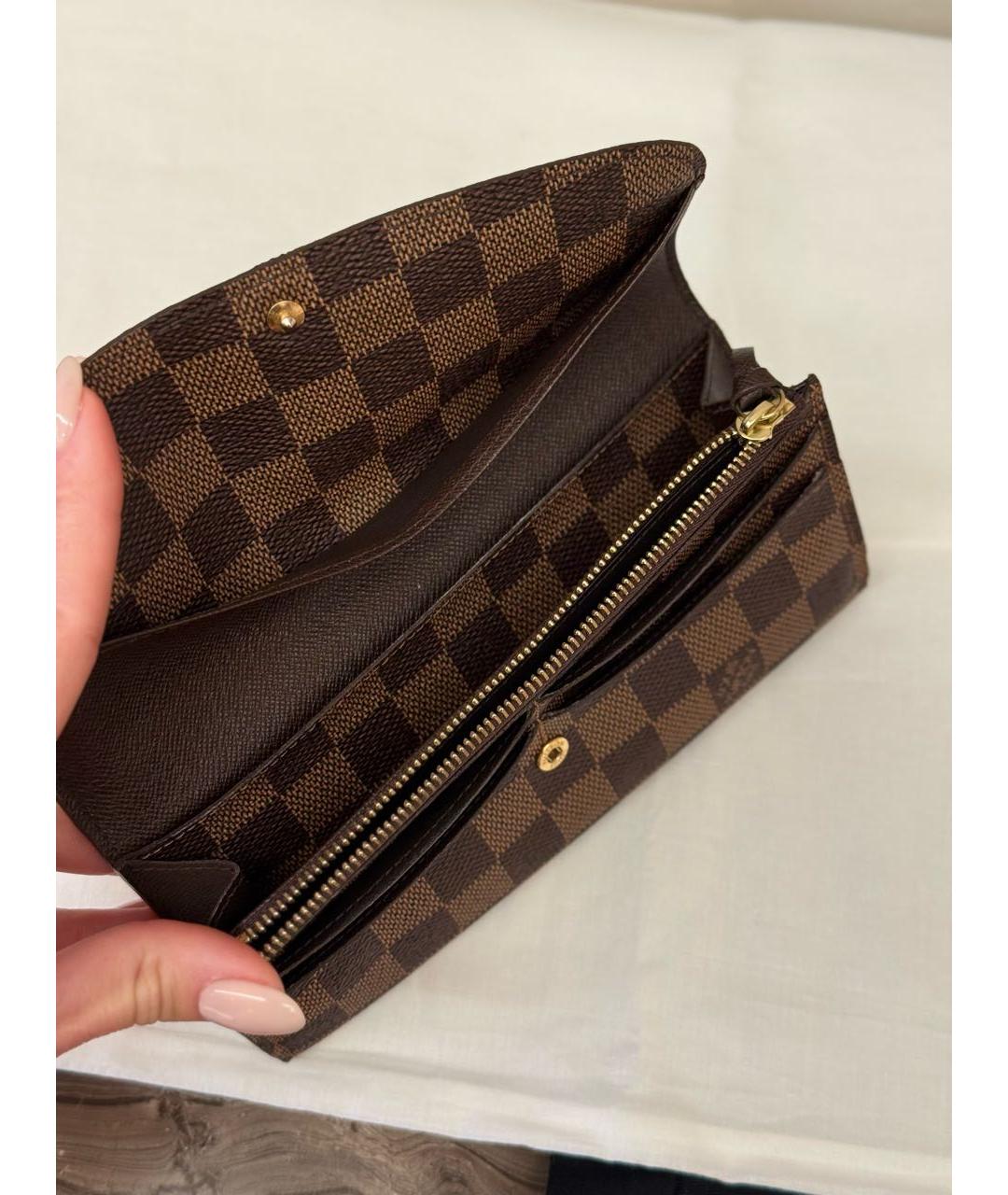 LOUIS VUITTON Коричневый кожаный кошелек, фото 6