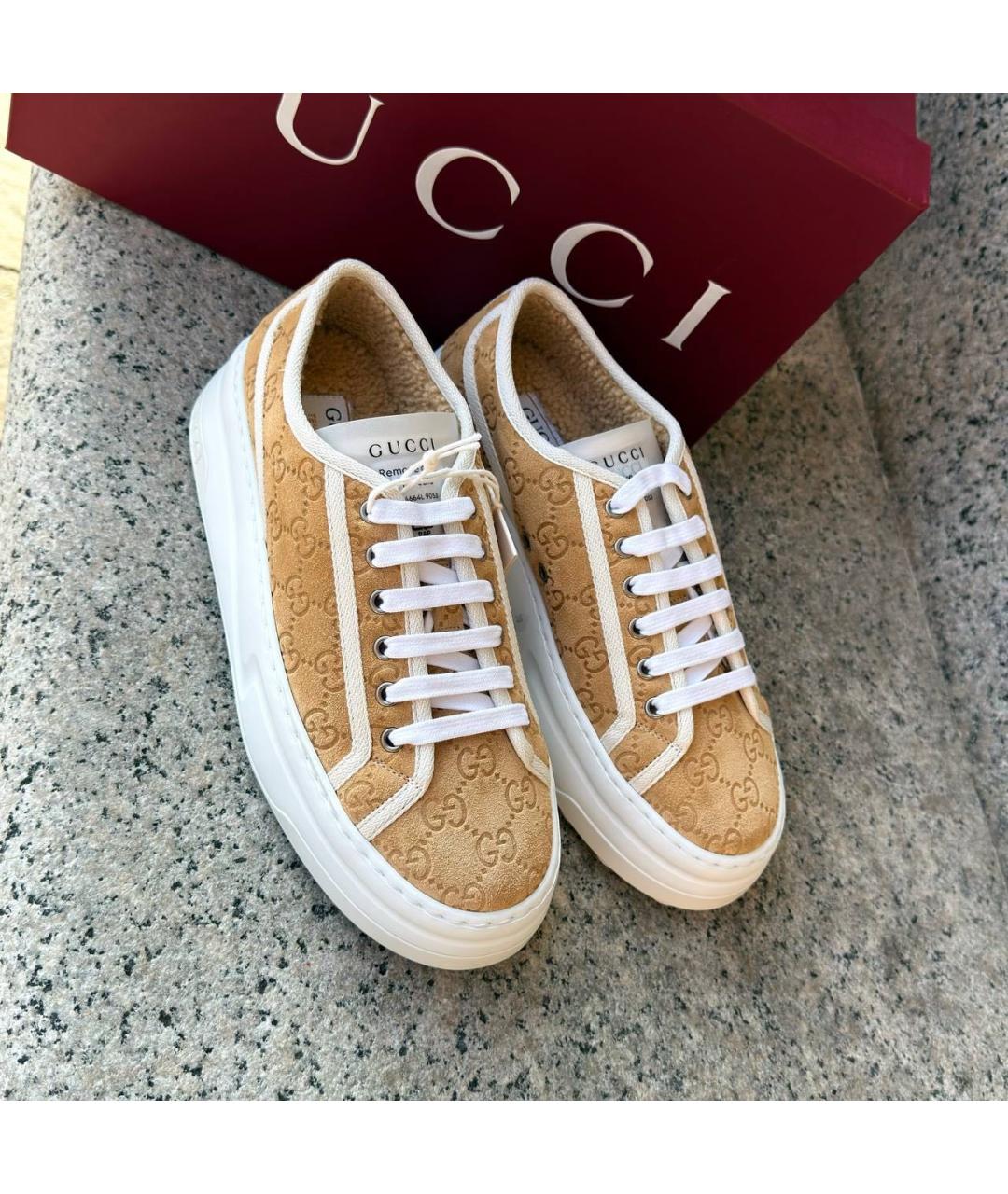 GUCCI Горчичные замшевые кеды, фото 2