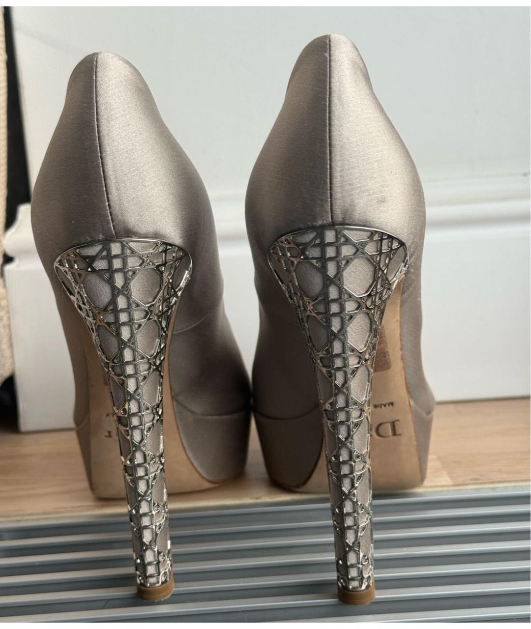 CHRISTIAN DIOR Бежевые текстильные туфли, фото 4