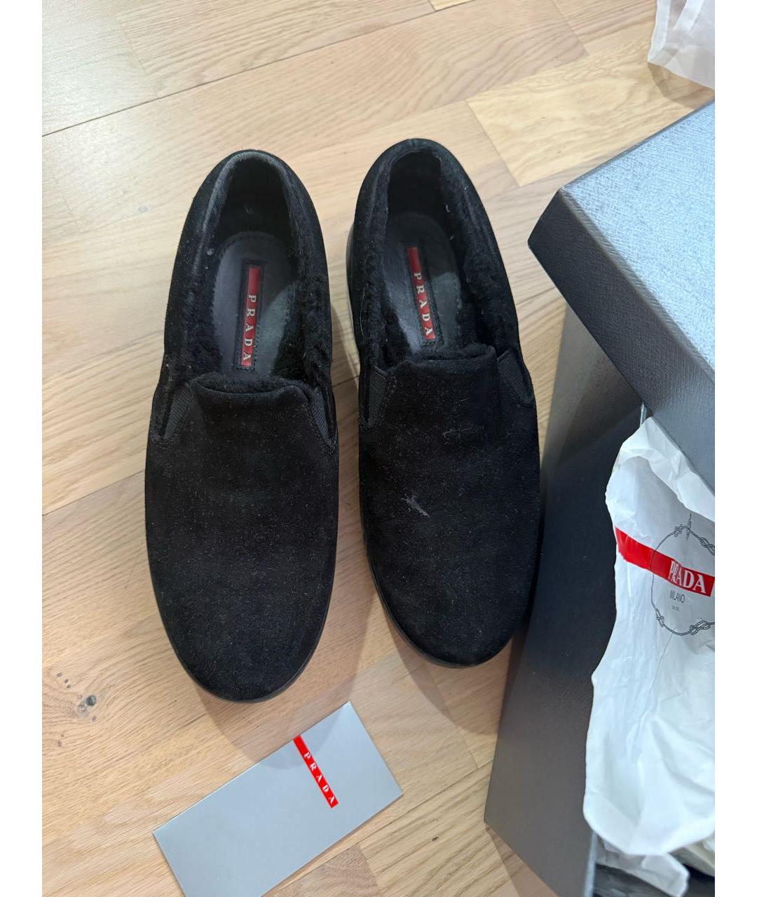 PRADA Черные замшевые лоферы, фото 3