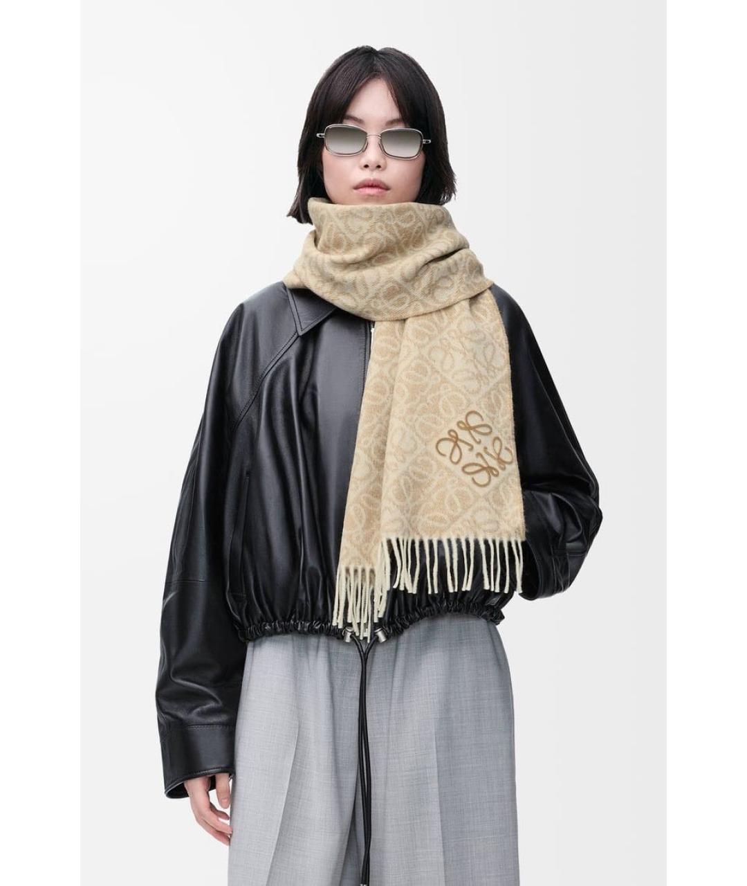 LOEWE Бежевый шерстяной шарф, фото 2