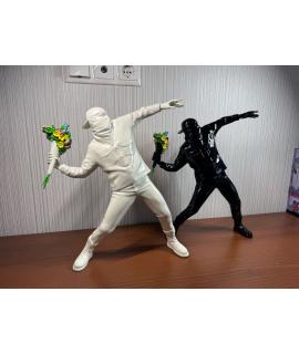 BANKSY Скульптура