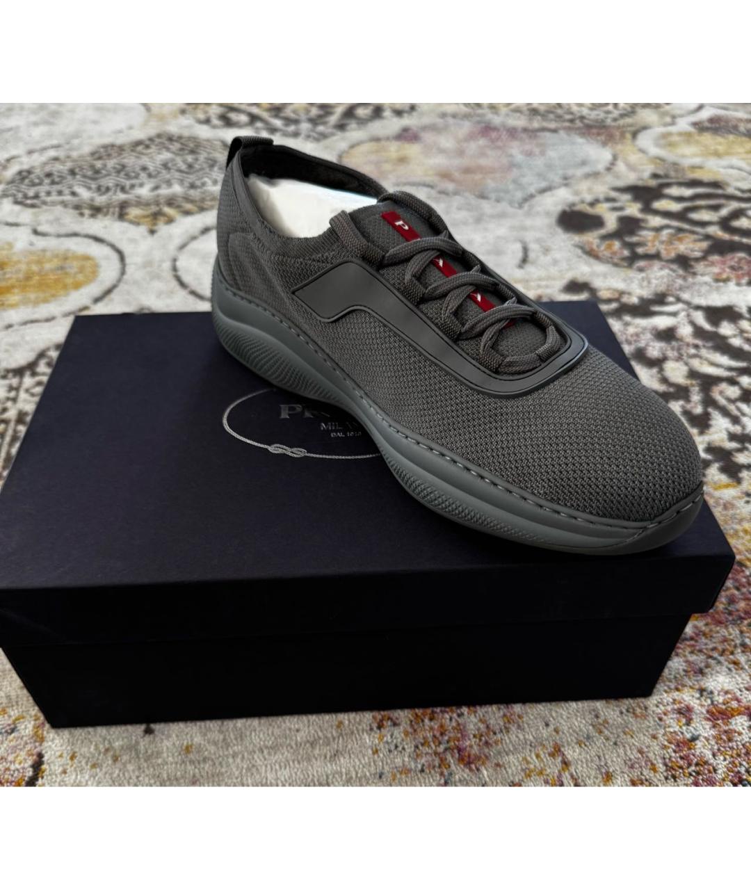 PRADA Серые текстильные кроссовки, фото 6