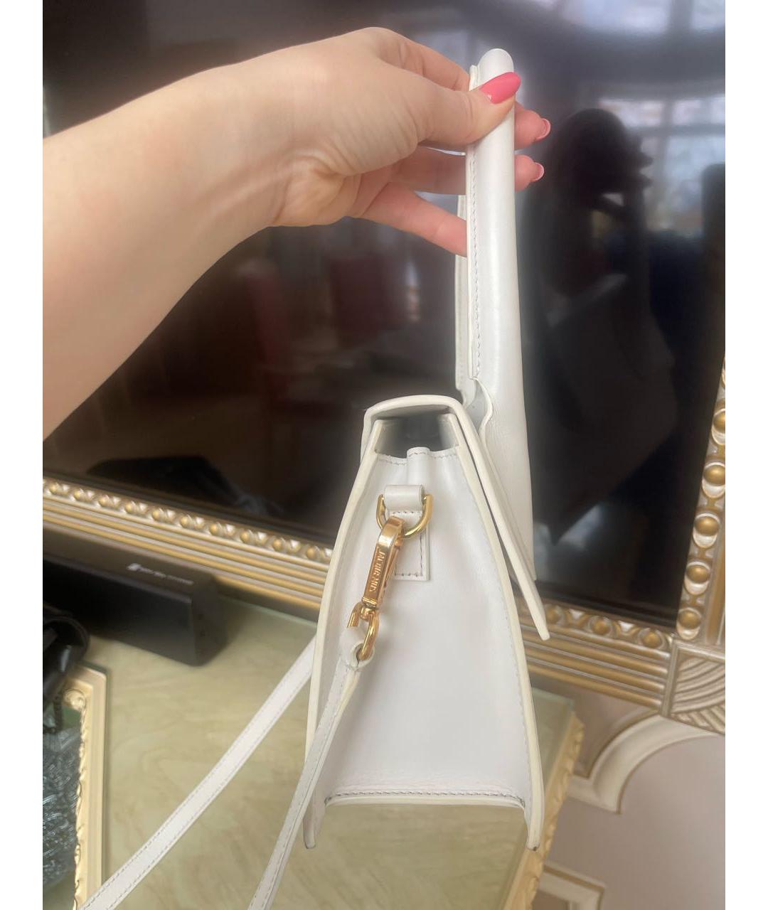 JACQUEMUS Белая кожаная сумка с короткими ручками, фото 5