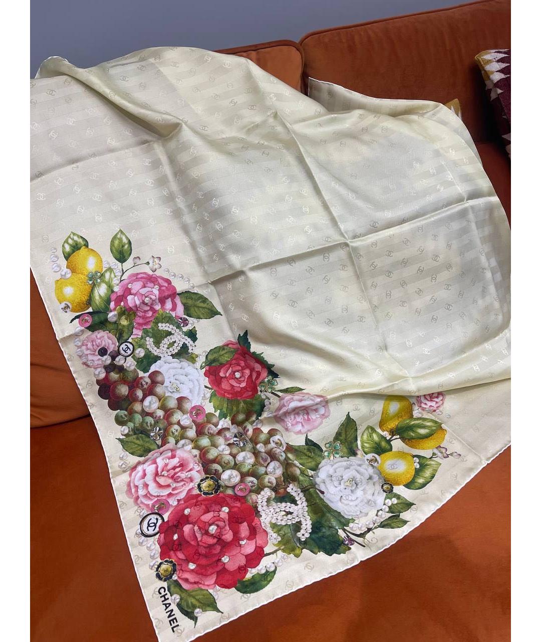 CHANEL Бежевый шелковый платок, фото 2