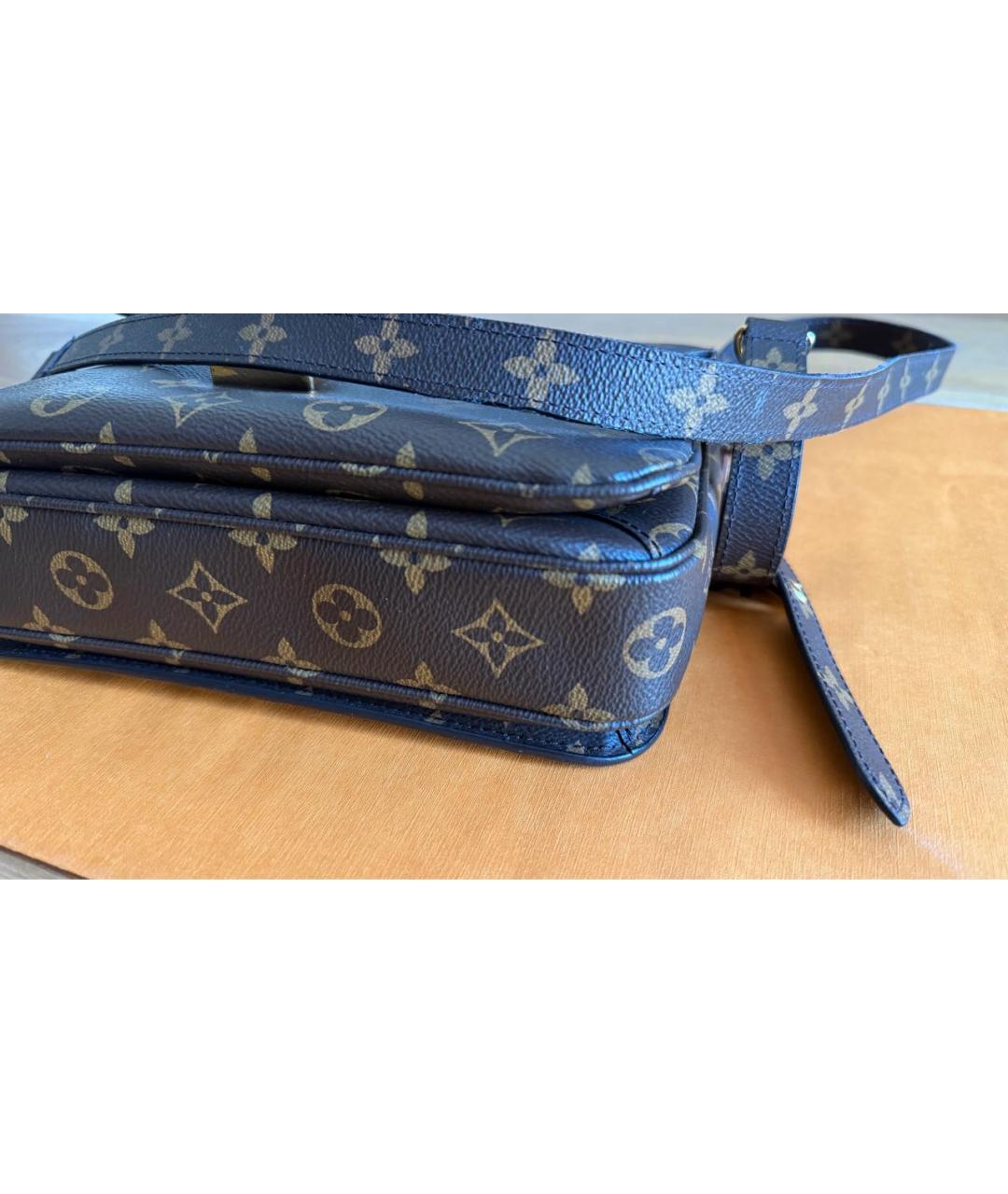 LOUIS VUITTON Коричневая сумка через плечо, фото 2