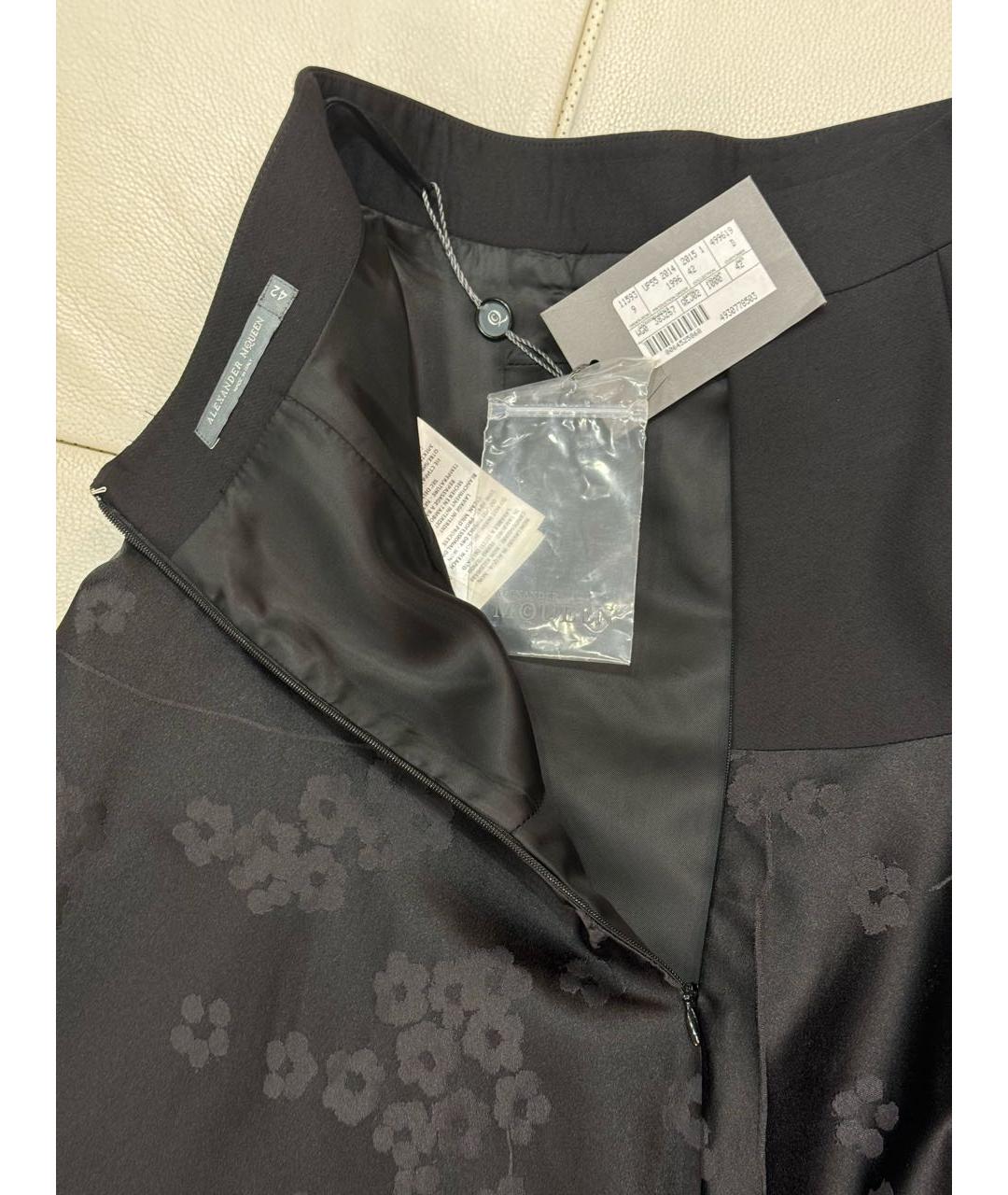 ALEXANDER MCQUEEN Черная шелковая юбка миди, фото 5