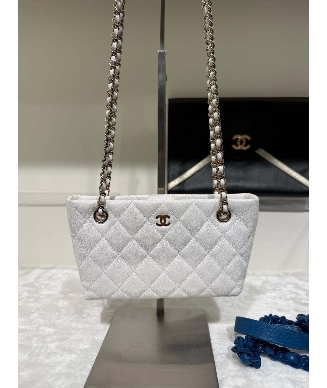 CHANEL Белая кожаная сумка через плечо, фото 5