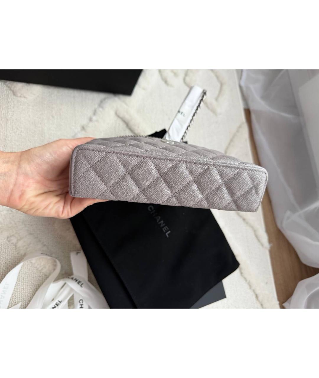 CHANEL Серая кожаная сумка через плечо, фото 5