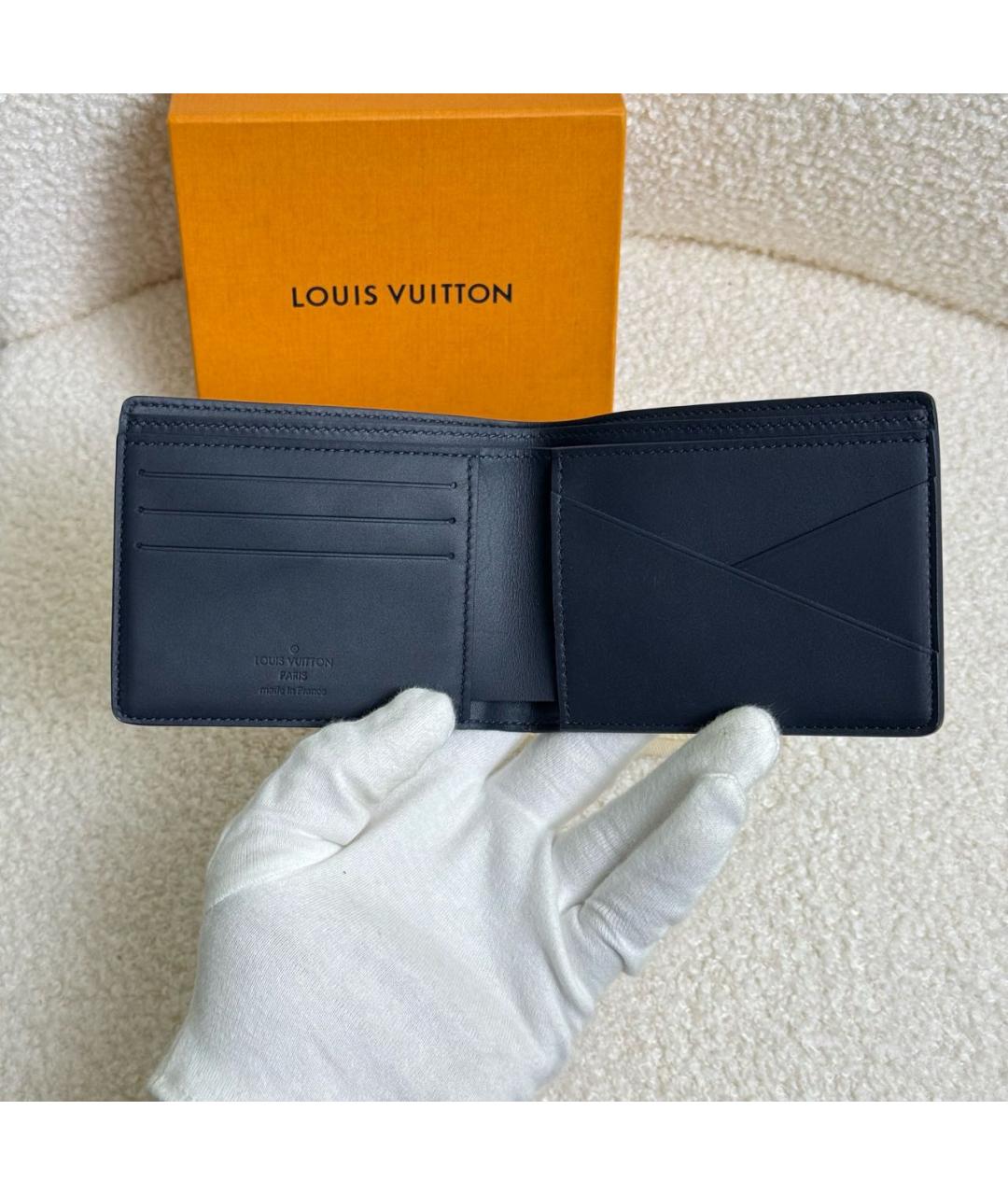 LOUIS VUITTON Темно-синий кошелек, фото 3