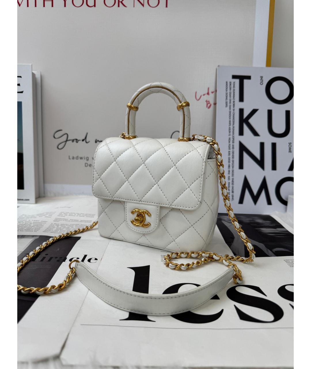 CHANEL Белая кожаная сумка через плечо, фото 2