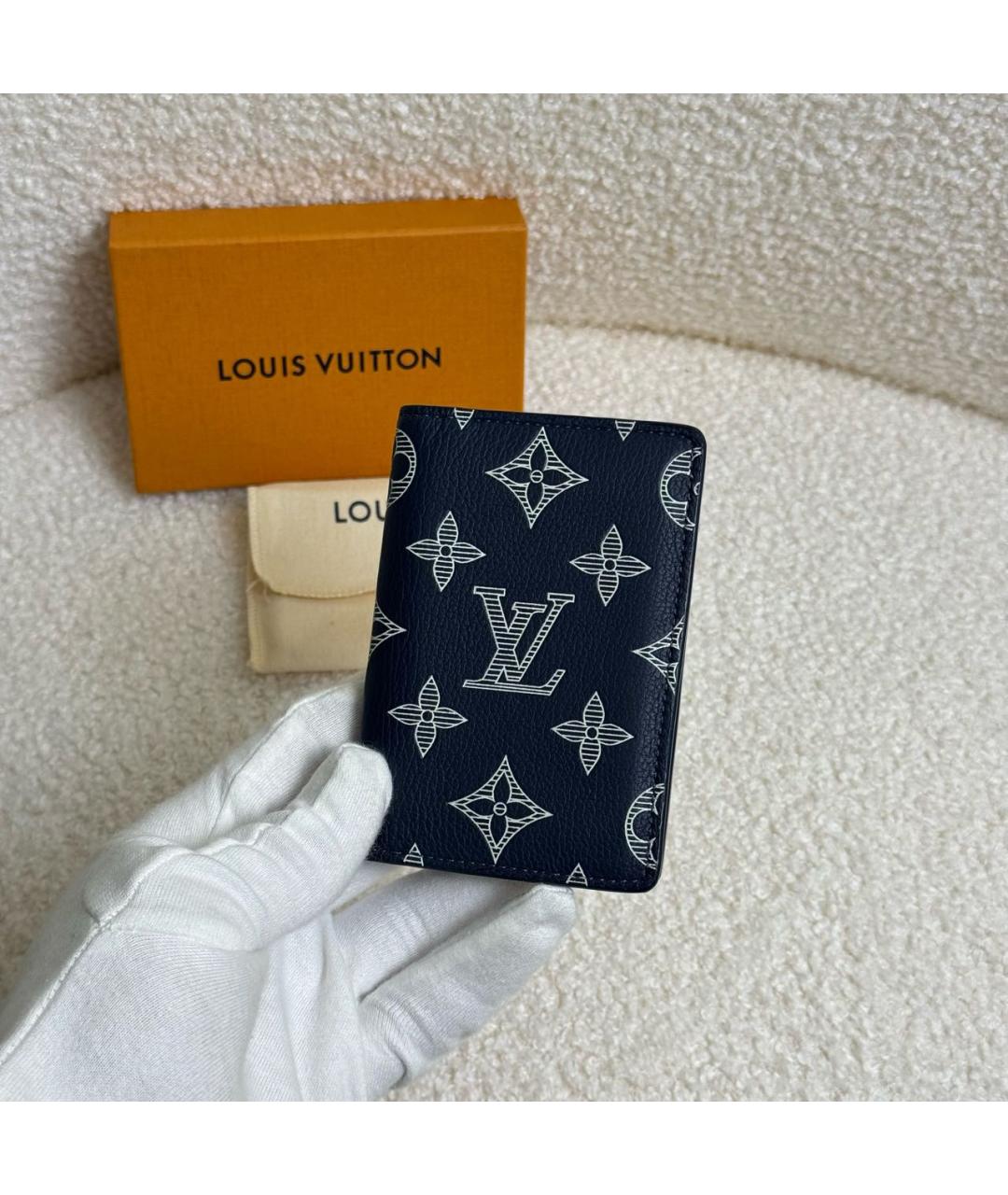 LOUIS VUITTON Темно-синий кардхолдер, фото 2