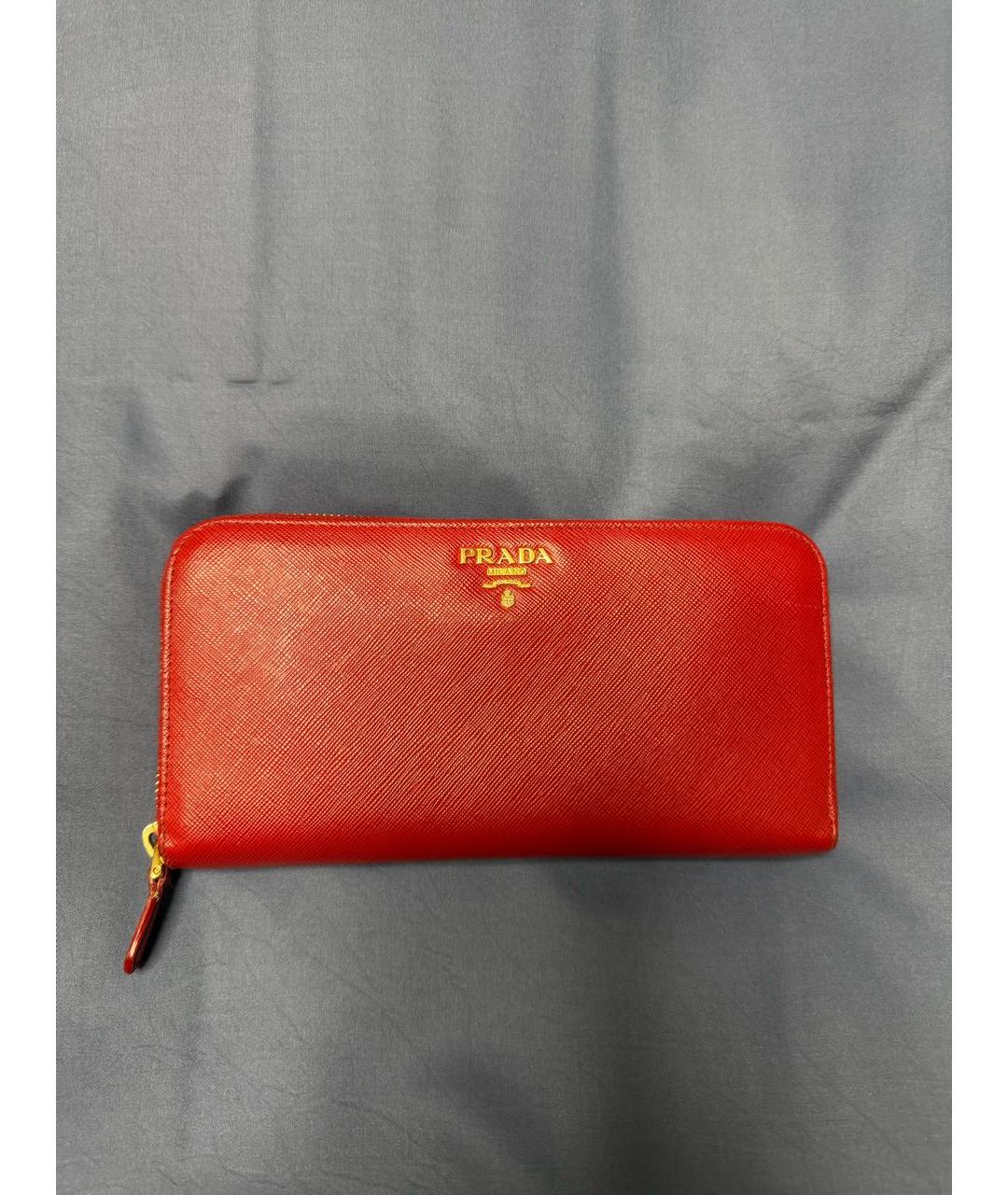 PRADA Красный кожаный кошелек, фото 3