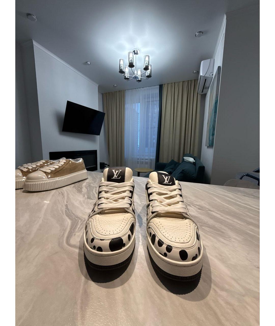 LOUIS VUITTON Белые кожаные кеды, фото 2