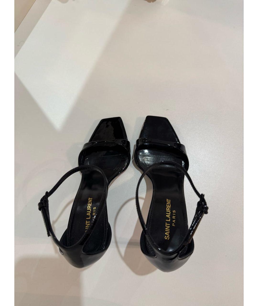 SAINT LAURENT Черные босоножки из лакированной кожи, фото 3